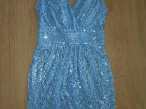 Plava haljina sa sljokicama