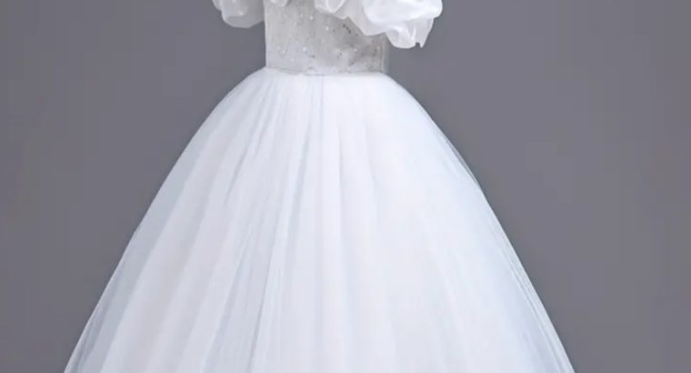 Bela haljina vencanica za devojcice